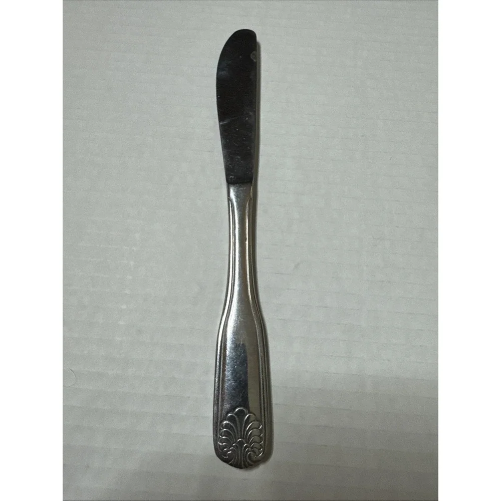 Reed & Barton Colonial Shell  Modern Hollow Butter Spreader Flat Handle